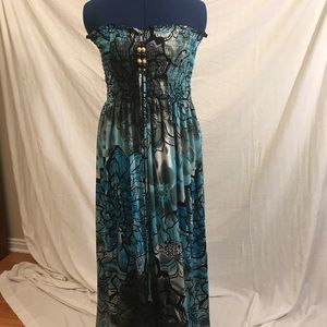 Caren sport halter dress size xl.